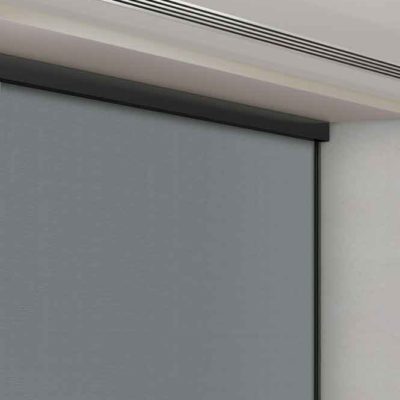 Verdunkelung für Fenster Verdunkelungen für vor den Fenster oder unter einer Lichtkuppel